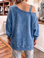 Edgysloping shoulders Denim-Wash Buckle Top