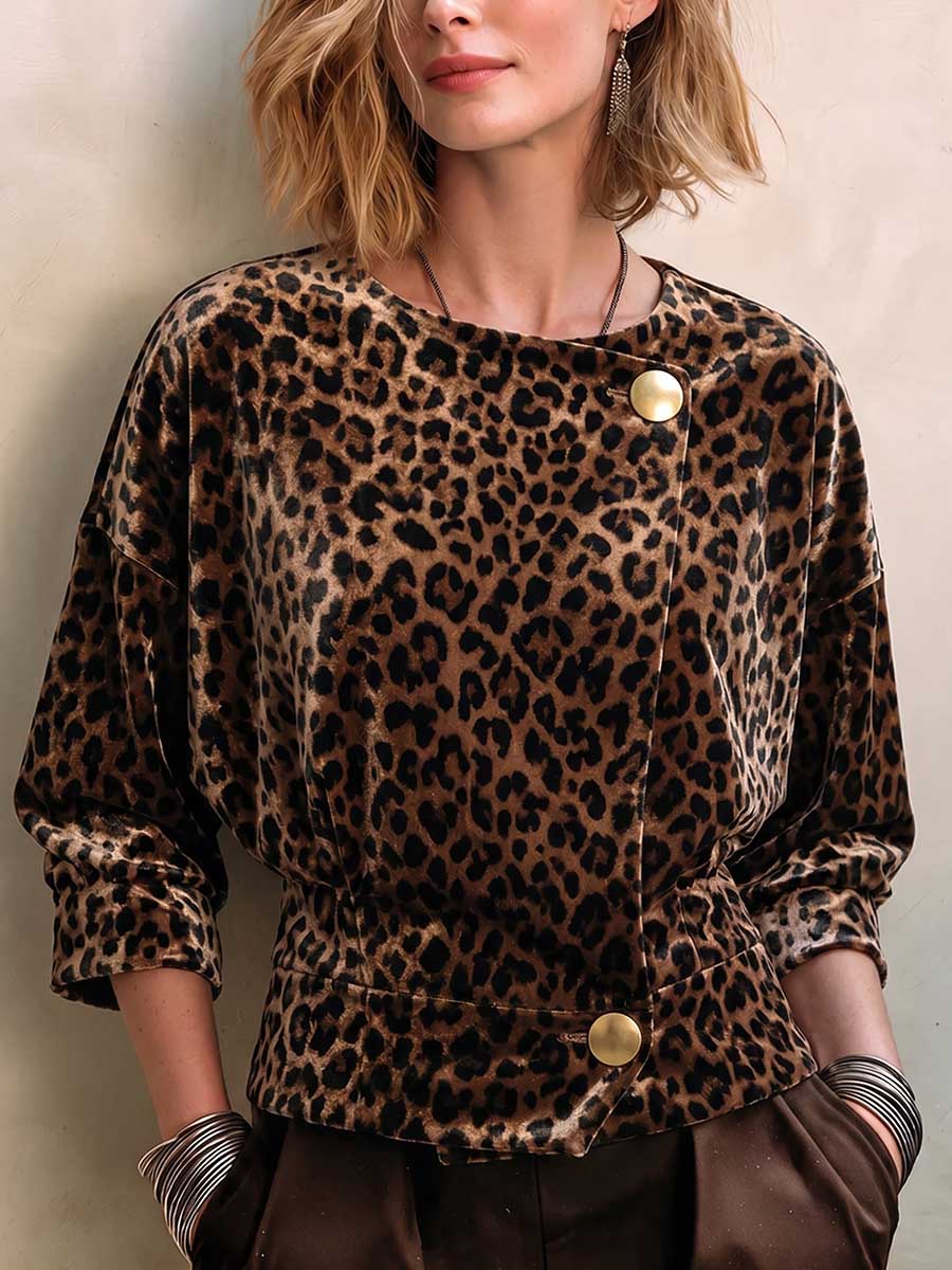 Women's Casual Loose-fit Leopard Print Velour Top With Round Neck And 3/4 Sleeves