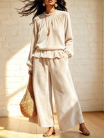 Women's Velour Two-Piece Loungewear Set with Ruffle Hem