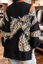 Chic Bold Leopard Print Cut-out Design Sweatshirt