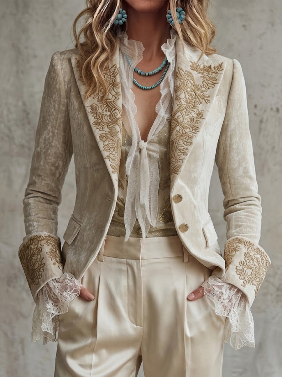Vintage-style Velvet Blazer With A Lapel Collar And Fitted Waist