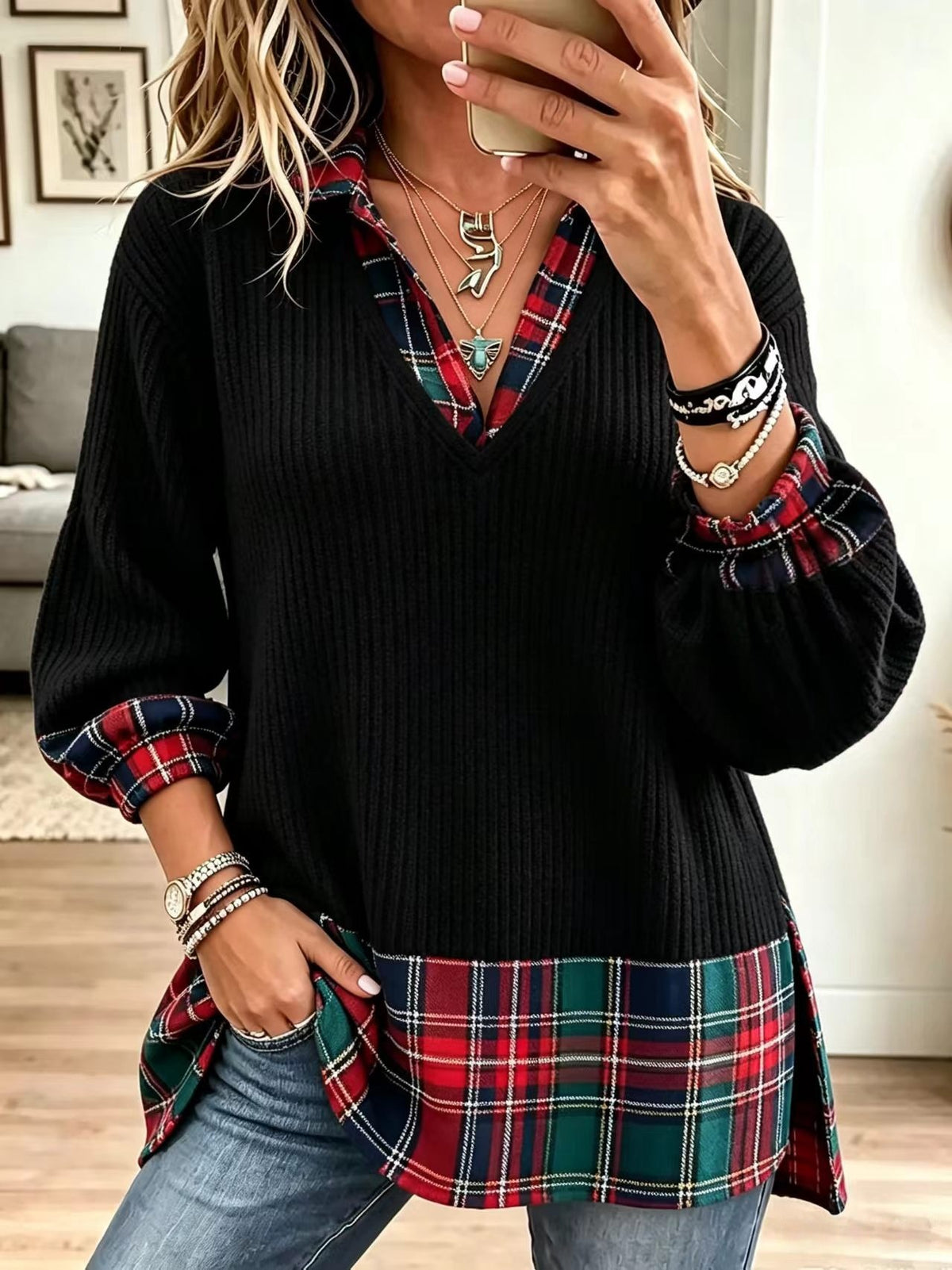 Christmas-themed Casual Plaid-paneled Ribbed Knit Top