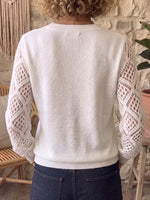 Women's Solid Color V-neck Long-sleeve Casual Loose Cut-out Knit Pullover
