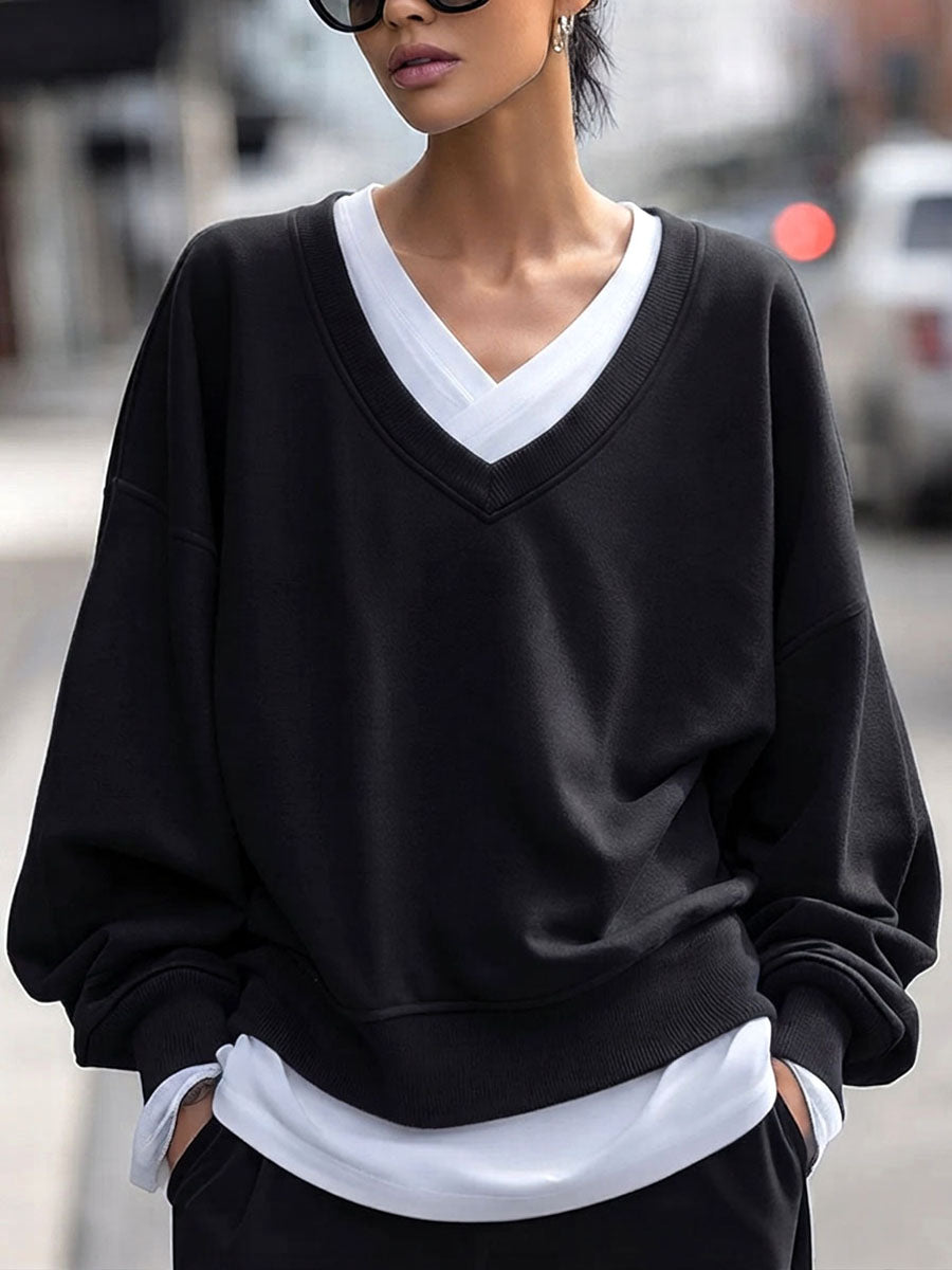 Chic Asymmetrical V-neckline Oversized White Cotton Tee