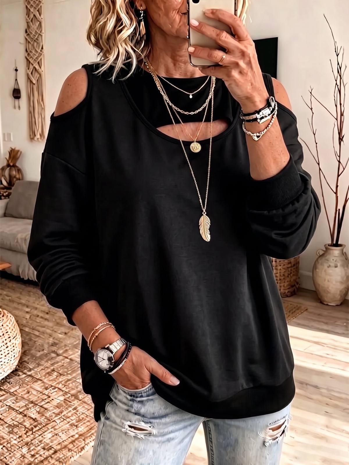 Chic Cutout-Detail Cold-Shoulder Sweatshirt